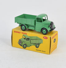Dinky toys 411 Bedford Truck Virtually Mint/Boxed (Carlton)