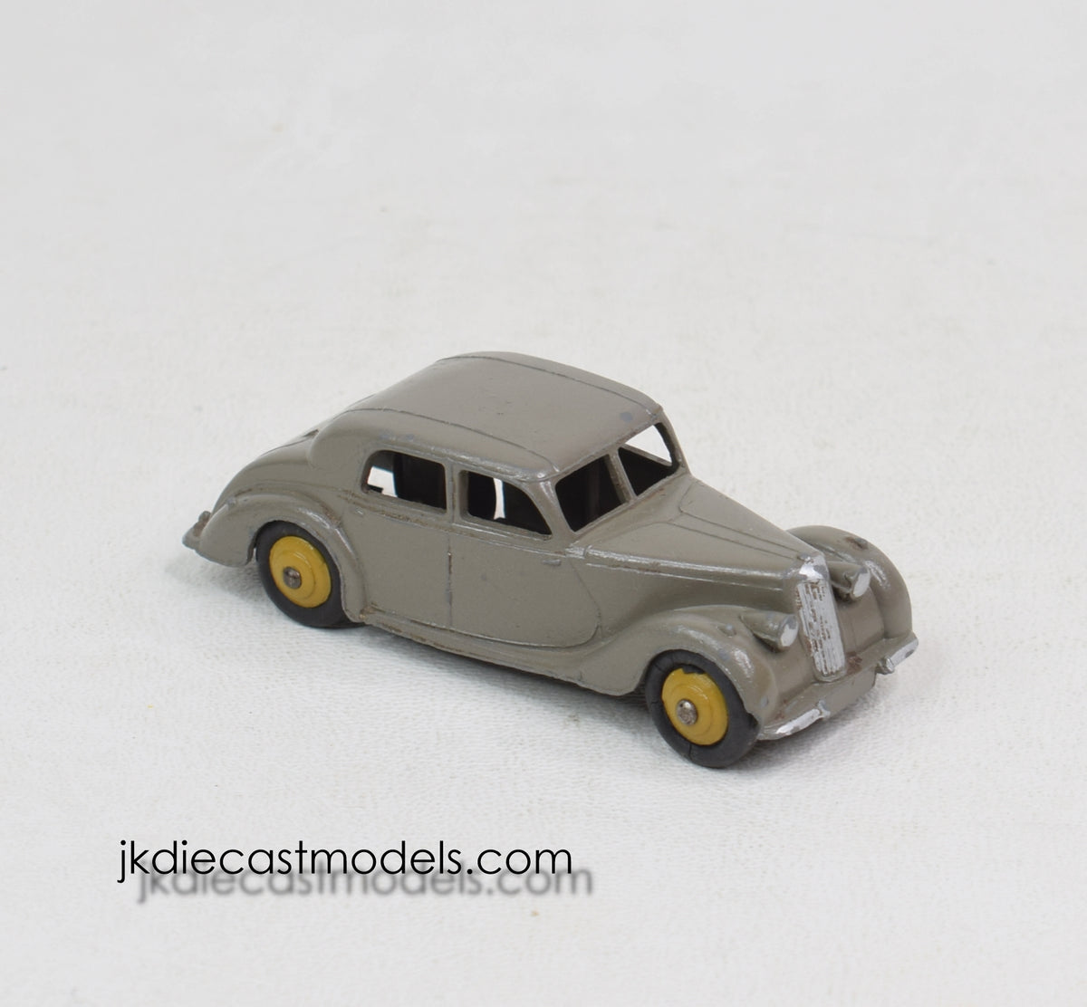 Dinky toy 40a Riley Saloon Very Near Mint 'Stockbridge Collection'