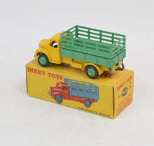 Dinky toys 343 Farm Produce Wagon Very Near Mint/Boxed