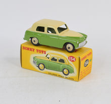 Dinky Toys 154 Hillman Minx Virtually Mint/Nice box (MR)