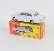 Dinky toys 136 Vauxhall Viva Virtually Mint/Nice box (MR)