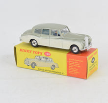 Dinky Toys 198 Rolls-Royce Silver Phantom V - Virtually Mint/Nice box (MR)
