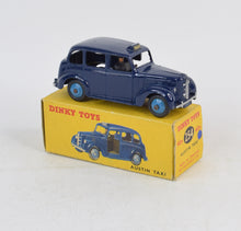 Dinky Toys 40H/254 Austin Taxi Virtually Mint/Boxed (MR)