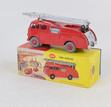 Dinky toys 955 Fire Engine Virtually Mint/Nice box (MR)