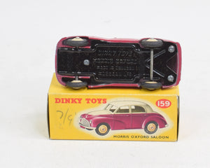 Dinky Toys 159 Morris Oxford Virtually Mint/Nice box