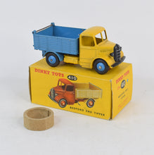 Dinky toys 410 Bedford End Tipper Virtually Mint/Nice box (Blue ridged hubs)