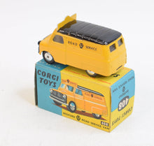 Corgi Toys 408 Bedford A.A Road Service Van Virtually Mint/Nice box