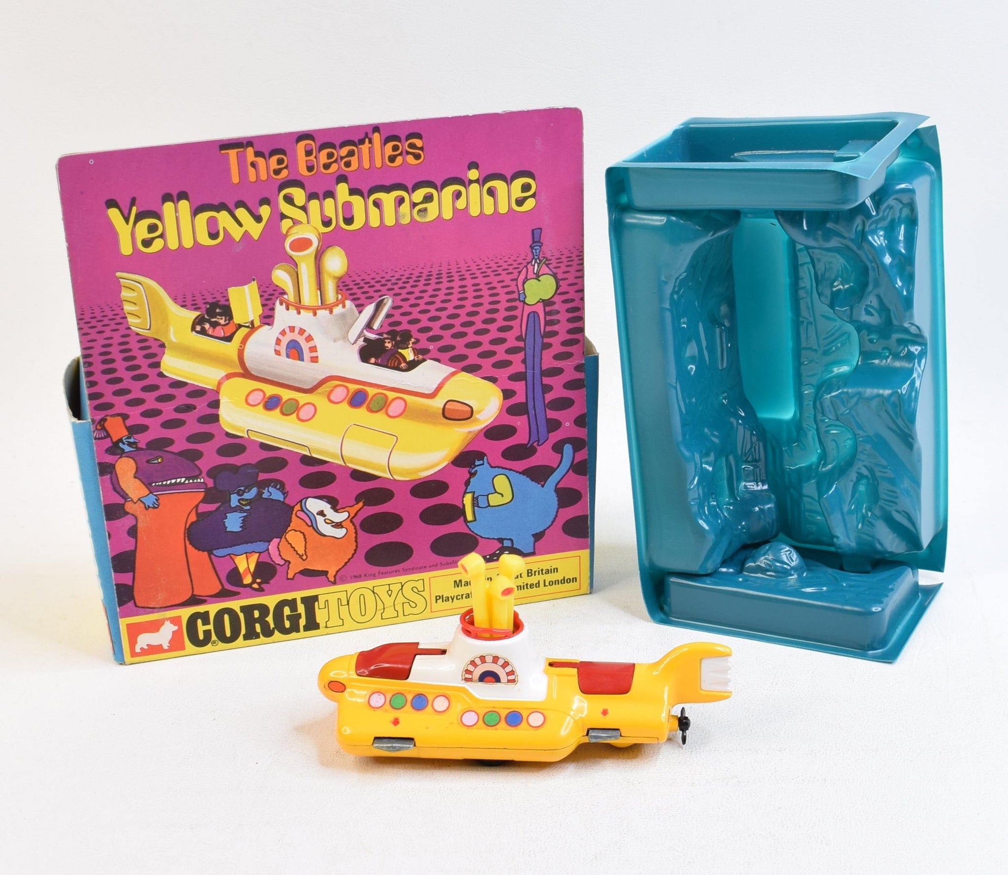Corgi toys 803 Yellow Submarine Virtually Mint/Boxed – JK DIE-CAST