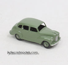 Dinky Toys 152 Austin Devon Virtually Mint