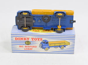 Dinky Toys 522/922 Big Bedford Virtually Mint/Nice box