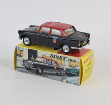 French Dinky 1400 Peugeot 404 Taxi Virtually Mint/Nice box