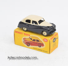Dinky Toys 161 Austin Somerset Virtually Mint/Boxed (Factory error) 'Stockbridge Collection'