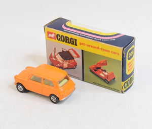 Corgi toys 204 Morris Mini Minor Virtually Mint/Boxed (Black baseplate)