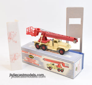 Dinky toys 977 Commercial Service Platform Virtually Mint/Boxed