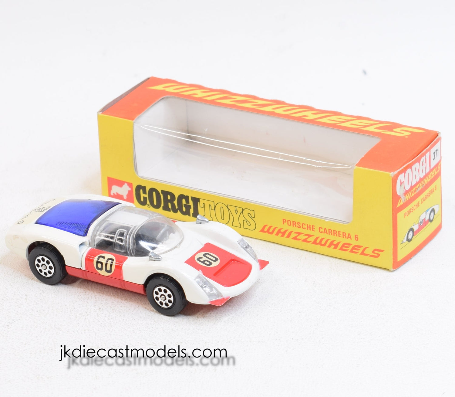 Corgi toys 371 Porsche Virtually Mint/Nice box