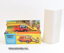 Corgi toys 64 Working conveyor Virtually Mint/Boxed
