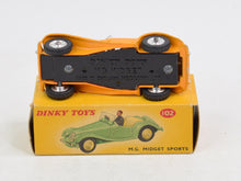 Dinky toy 102 M.G Midget Virtually Mint/Nice box (Spun hubs)