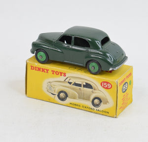 Dinky toys 159 Morris Oxford Very Near Mint/boxed