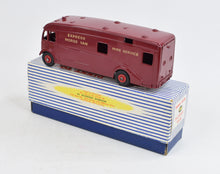 Dinky toys 980 U.S Export Horse Box Virtually Mint/Boxed