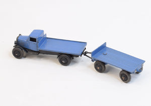 Dinky toy 25T Flat truck & trailer Very Near Mint (3rd type)