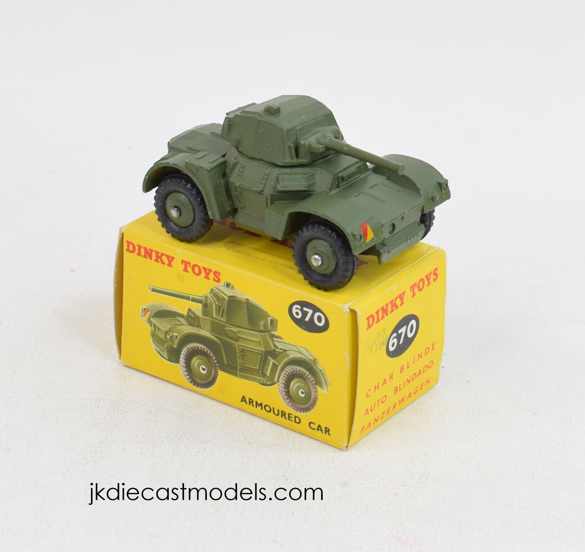 Dinky 692 Armoured car Mint/Nice box