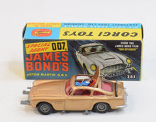 Corgi Toys 261 James Bond DB5 Virtually Mint/Nice box (Without indicator casting)