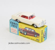 Corgi Toys 230 Mercedes 220se Virtually Mint/Nice box