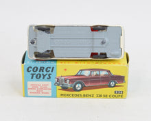 Corgi Toys 230 Mercedes 220se Virtually Mint/Nice box