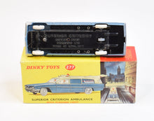 Dinky toys 277 Superior Criterion Ambulance Virtually Mint/Lovely box (Blue interior)