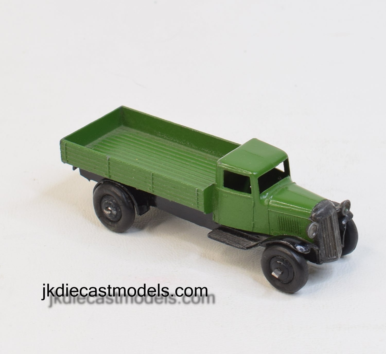 Dinky toy 25a Wagon (3rd type) Virtually Mint (Deep green)