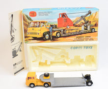 Corgi toys Gift set 27 Bedford Carrier with Priestman Virtually Mint/Lovely box (Yellow cab)