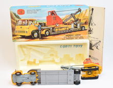 Corgi toys Gift set 27 Bedford Carrier with Priestman Virtually Mint/Lovely box (Yellow cab)