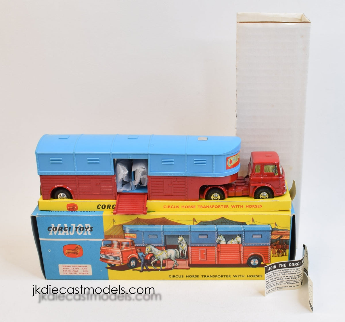 Corgi toys 1130 Chipperfields Horse transporter Virtually Mint/Nice box