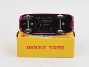 Dinky toys 107 Sunbeam Alpine Sports Virtually Mint/Lovely box