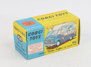 Corgi Toys 428 Mister Softee Ice cream van Nice box