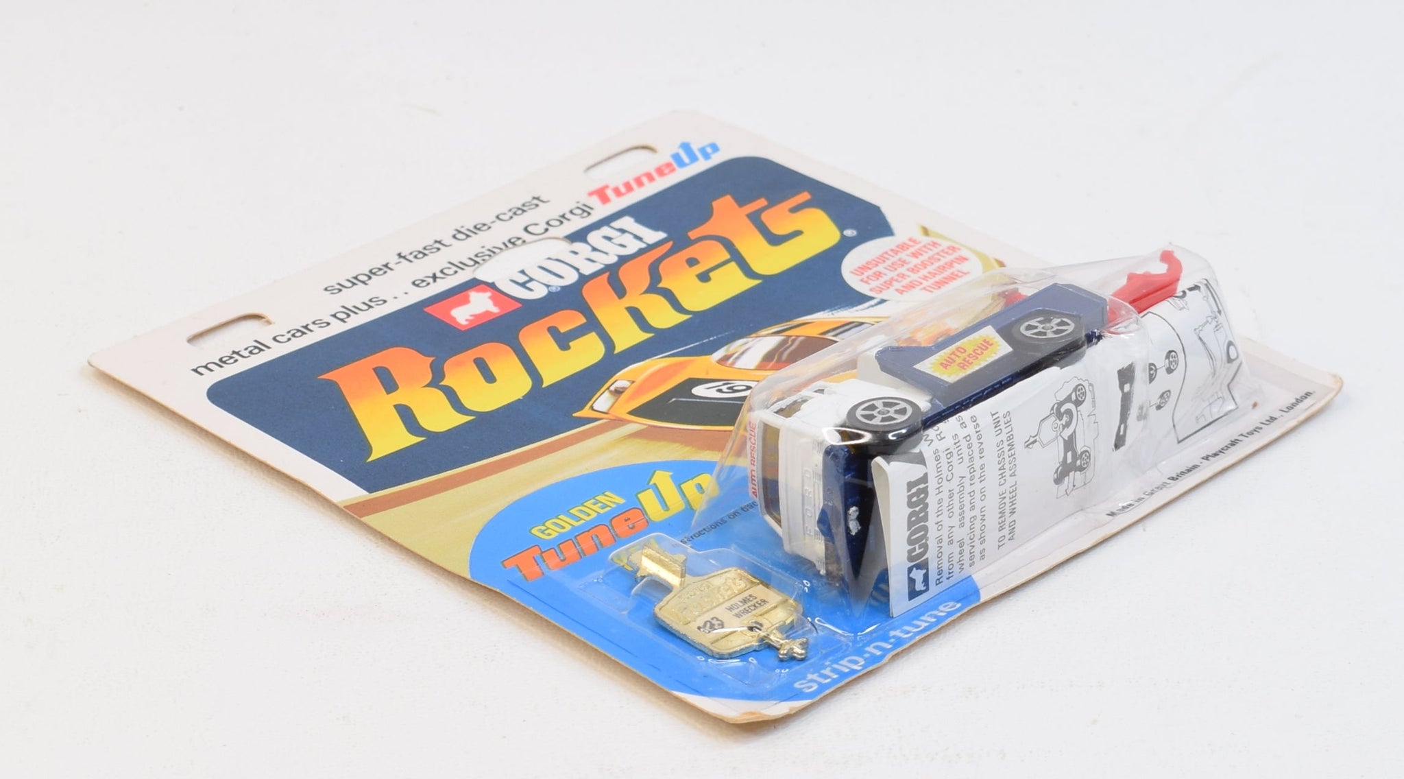 Corgi Rockets 933 Holmes Wrecker Mint/Lovely card/blister – JK DIE-CAST ...
