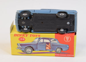 Dinky toys 139 Ford Consul Virtually Mint/Lovely box (No.4)