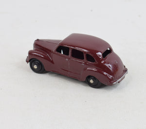 Dinky Toys 40d/152 Austin Devon Very Near Mint (Black hubs)