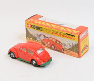 Corgi toys 383 VW 1200 Beetle Virtually Mint/Nice box (Pepper pot)
