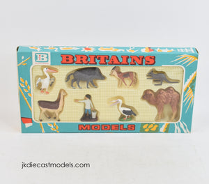 Britain's 4361 Zoo models Mint/Nice box ''The J.W Collection''