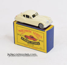 Matchbox Lesney 32 Jaguar XK140 MW/B1 box Mint/Lovely box