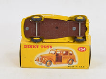 Dinky Toys 254 Austin Taxi Virtually Mint/Nice box