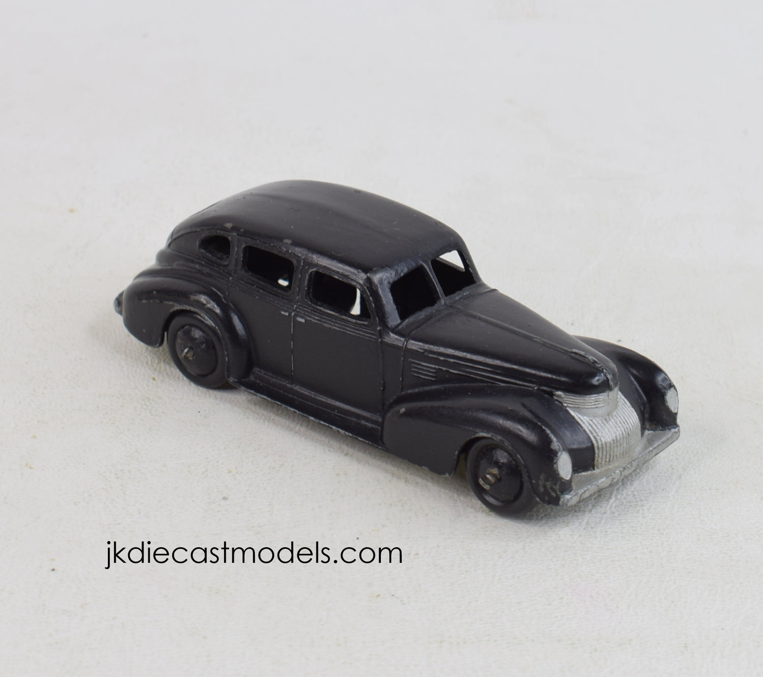 Pre war Dinky 39e Chrysler Royal Sedan trade box Very Near Mint ''The West London Collection''