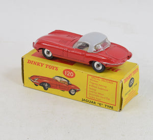 Dinky toy 120 Jaguar e-type Virtually Mint/Boxed ''The West London Collection''