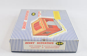 Dinky toys 954 Fire Station kit Virtually Mint/Nice box ''The J. W Collection''