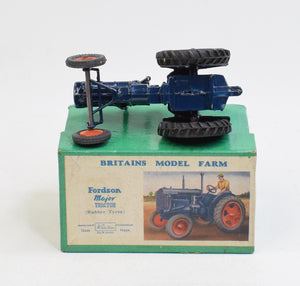 Britain's 128F Fordson Major Virtually Mint/Nice box (Rubber tyres)
