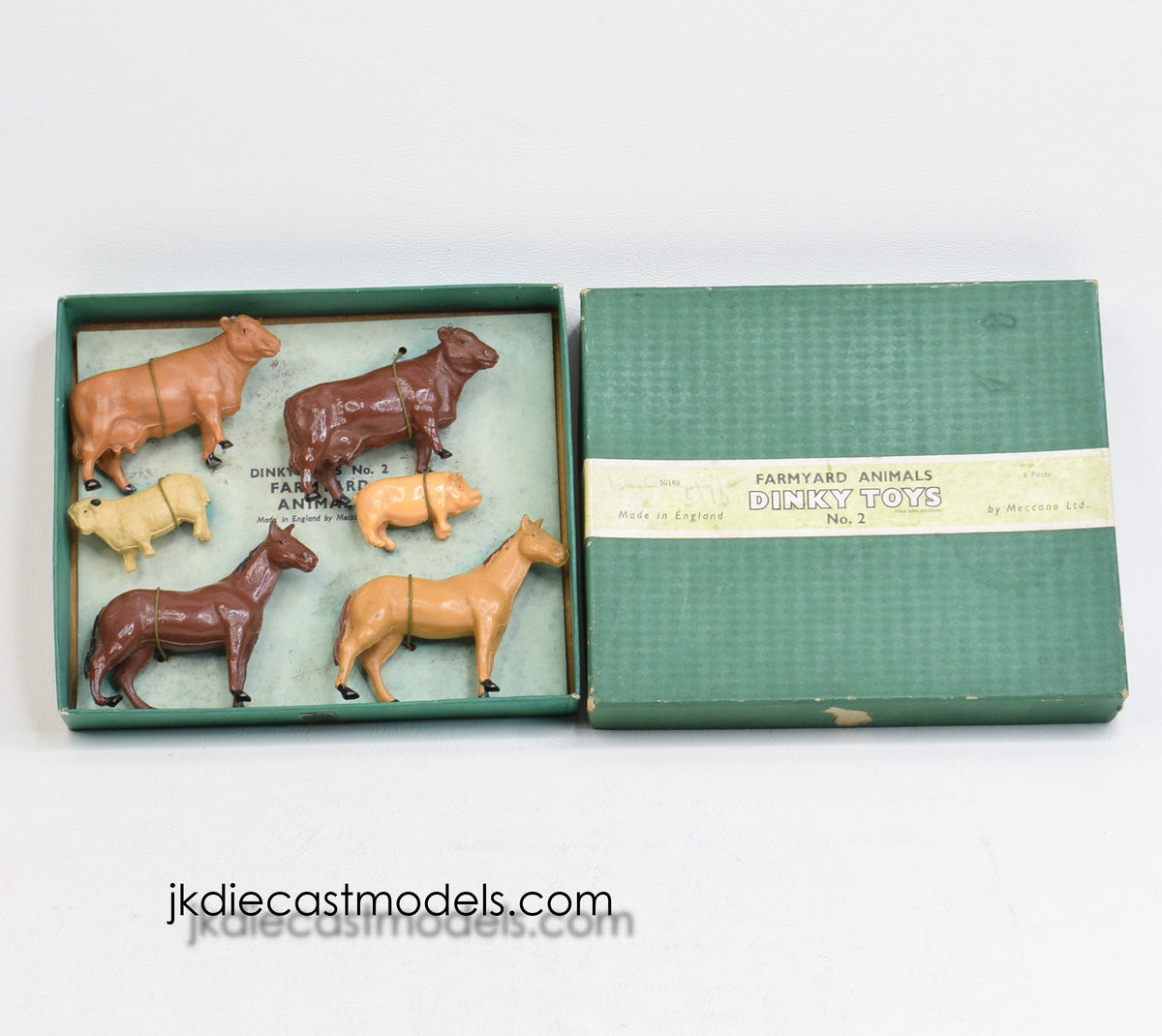 Dinky toys 2 Farmyard Animals Virtually Mint/Boxed 'Carlton' Collection