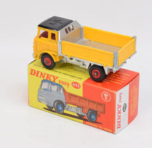 Dinky toy 435 Bedford TK Tipper Virtually Mint/Nice box