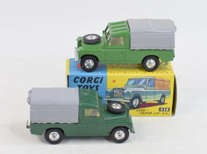 Corgi Toys 438 Land-Rover Virtually Mint/Boxed (mid green)