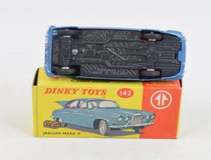 Dinky Toys 142 Jaguar Mark X Virtually Mint/Boxed (Graphite grey baseplate)